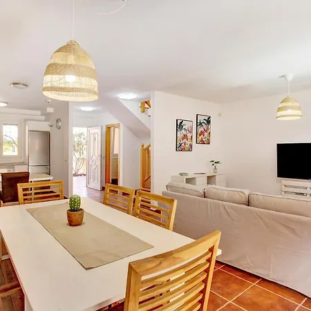 Premium Family House Apartamento *
